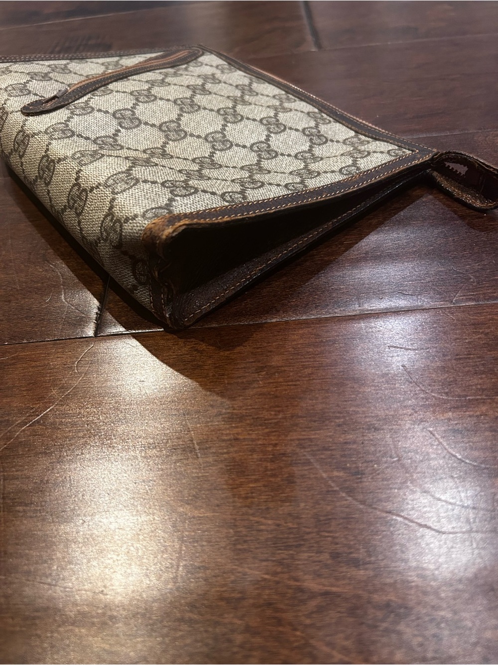 Gucci Beige and Brown GG Canvas Pouch - Picture 2 of 5